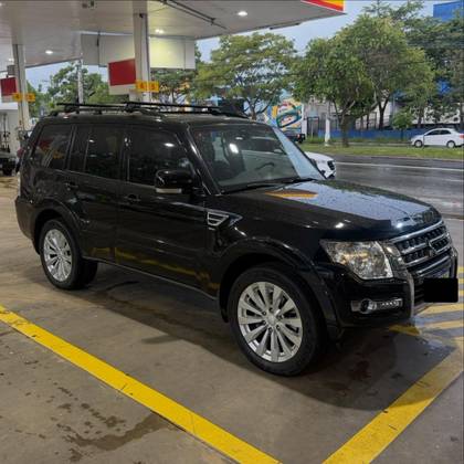 MITSUBISHI PAJERO FULL 3.8 HPE 4X4 V6 24V GASOLINA 4P AUTOMÁTICO